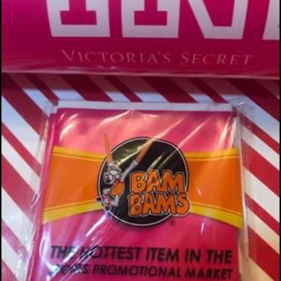 COPY - NEW Victoria’s Secret Pink bundle - Picture 4 of 11